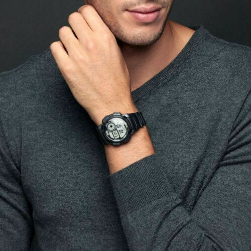 Montre Homme Casio AE-1000W-1AVEF Noir Gris Numérique Quartz Sportif