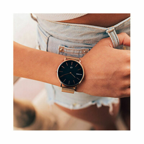 Orologio Donna Millner 8425402504314 (Ø 39 mm)